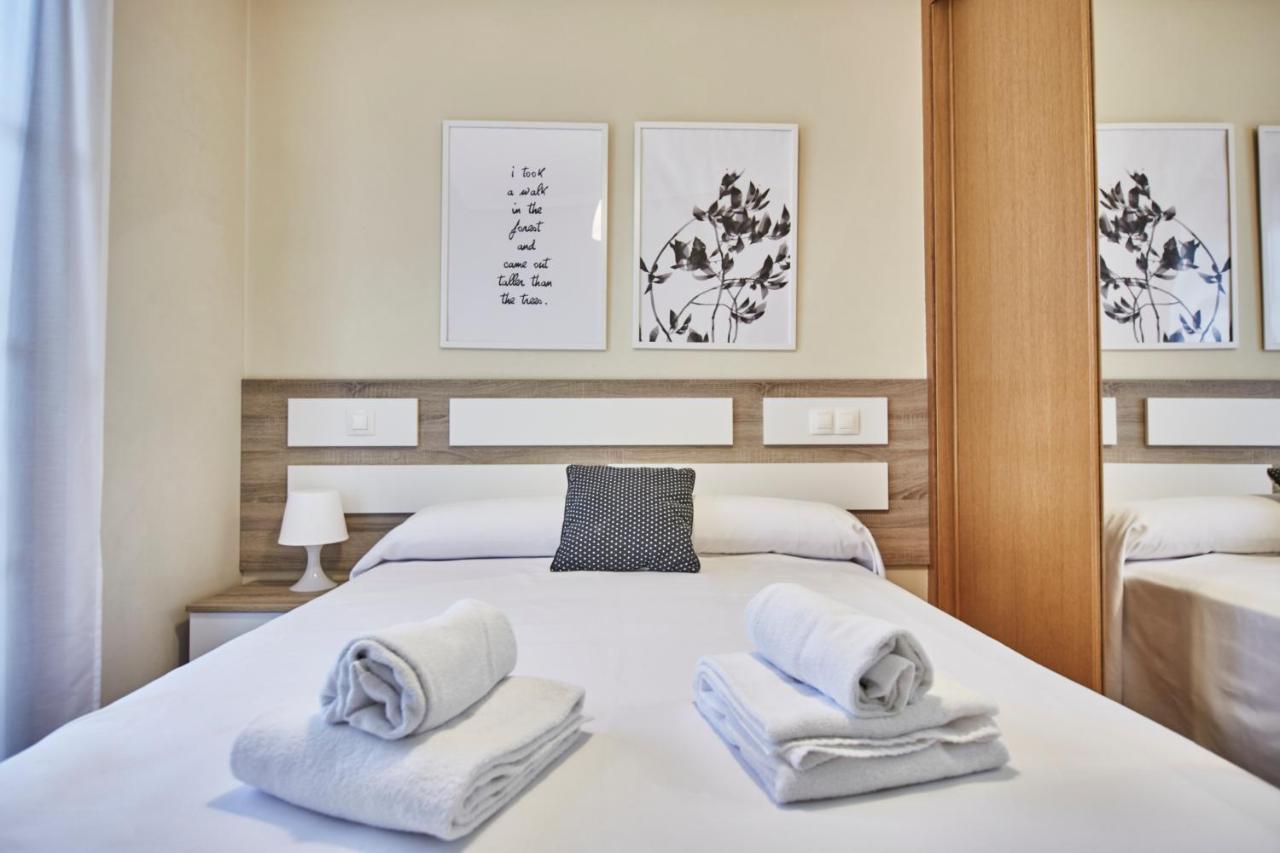 Apartagal- Oceano Vi, 巴雷罗斯 外观 照片